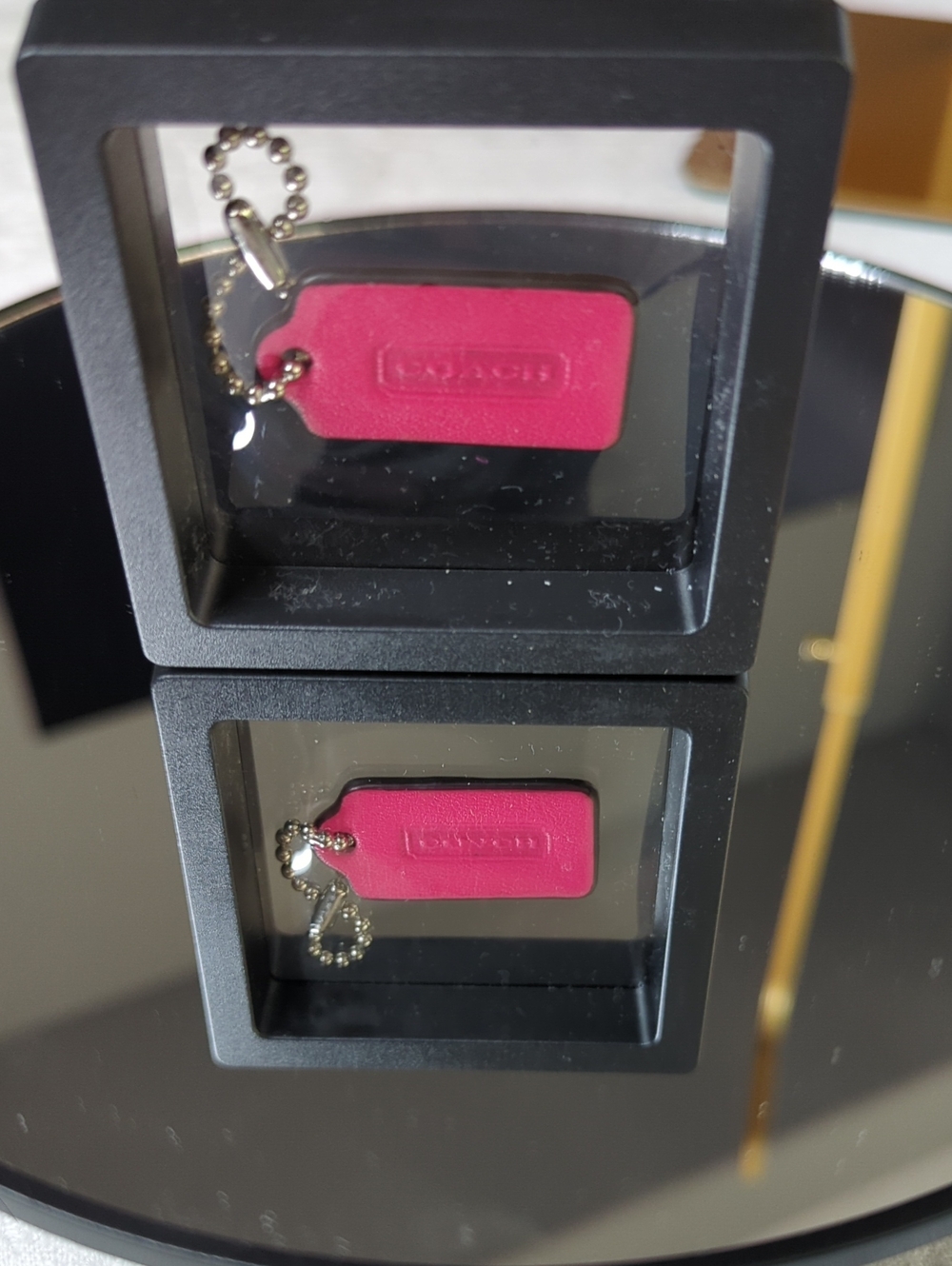 Coach Hang Tag, Hot Pink